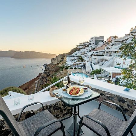 Amazing View Villa Oia With Jacuzzi Exterior photo